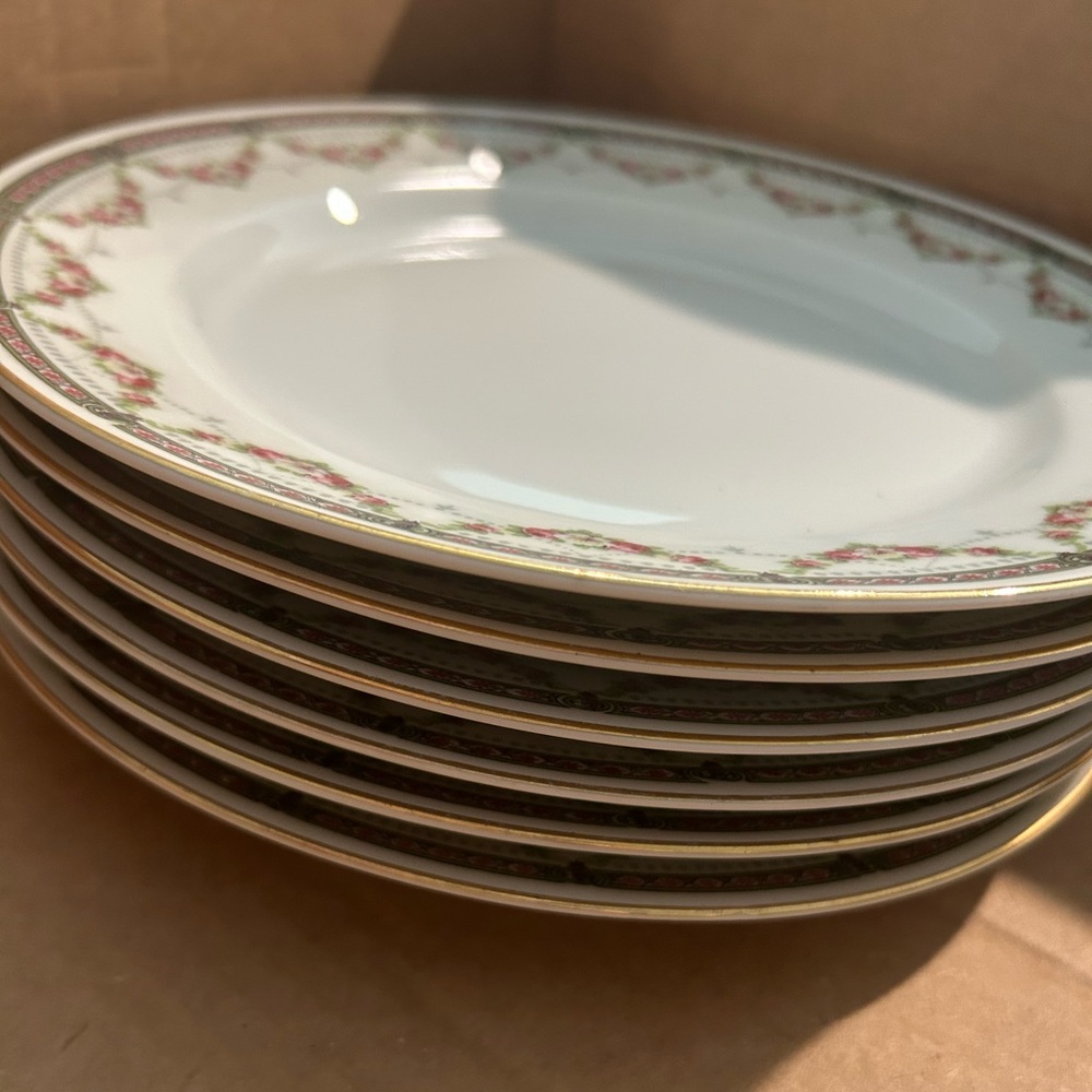 Classic Bavaria Tea Set - Picture 6 of 11